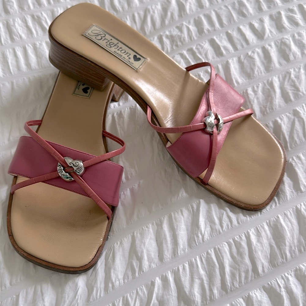 Women’s size 8 sandal.
